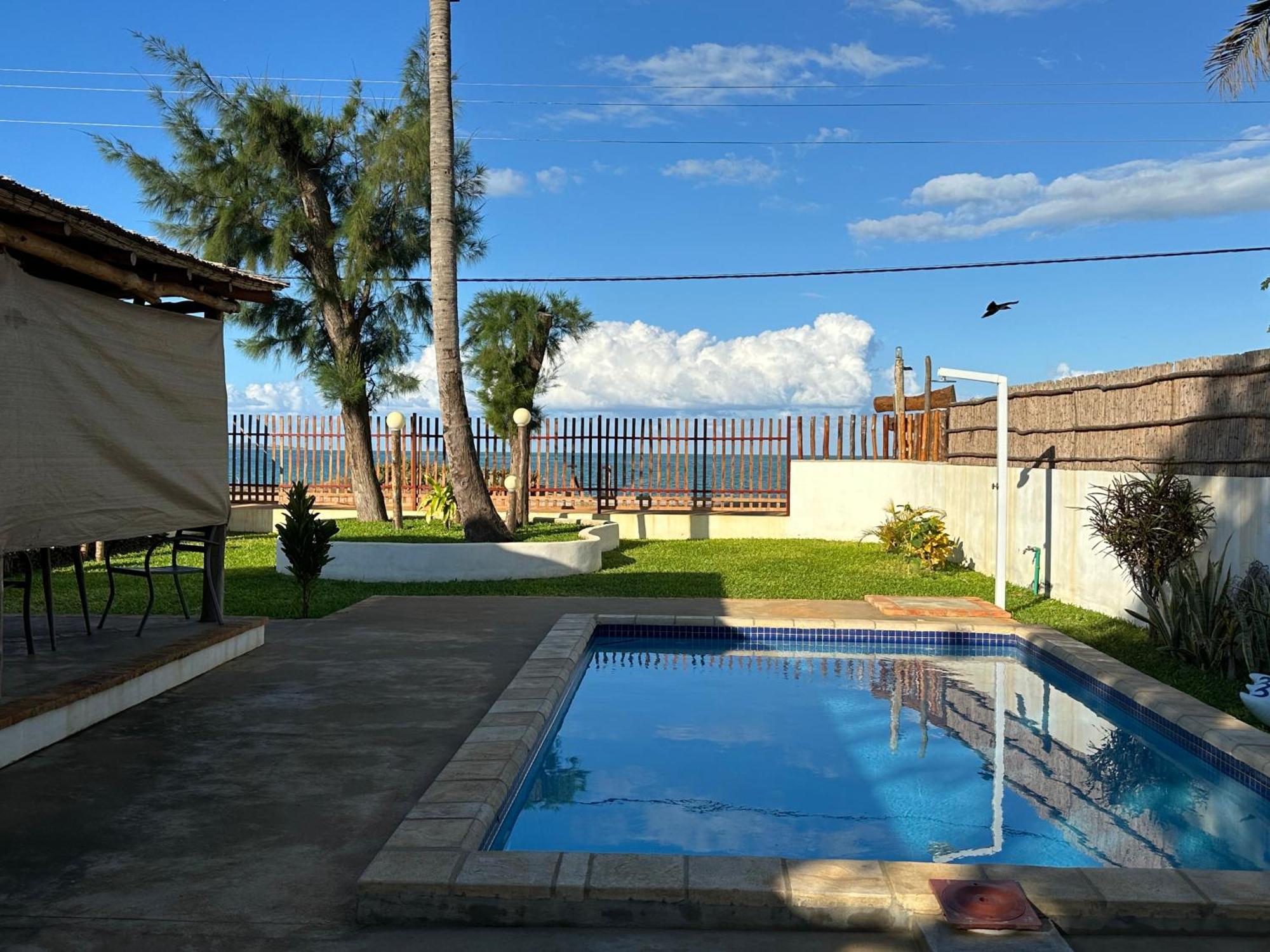 Telvina Beach Lodge Vilanculos Bagian luar foto